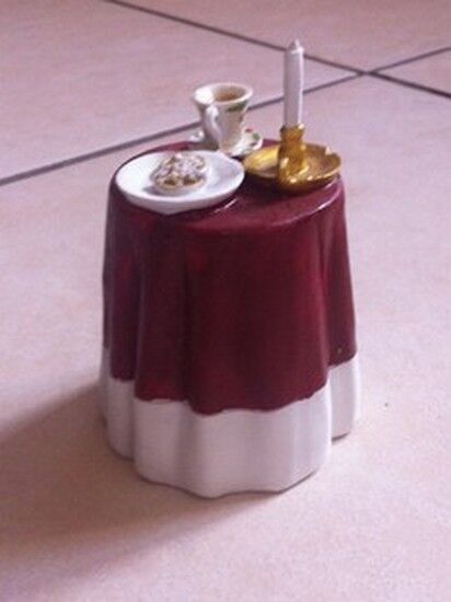 Christmas Table, Dolls House Miniature Xmas Time Christmas Hols