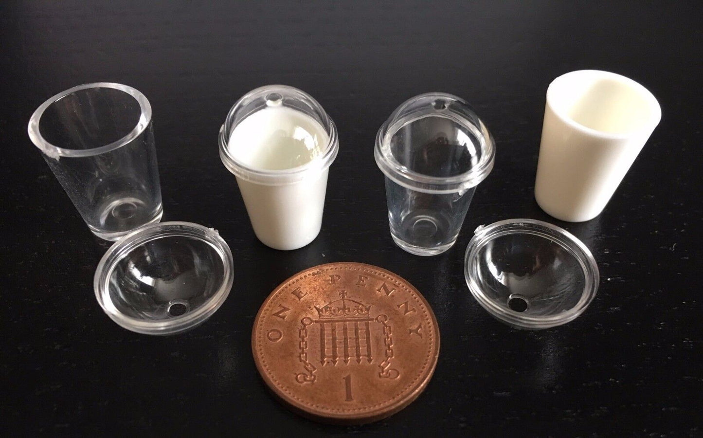 4 Take Out Coffee Cups, Dolls House Miniatures, 1:12 Scale Miniature