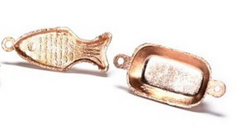 Metal Cake Moulds, Dolls House Kitchen Accessory, Miniatures, Miniature Cooking