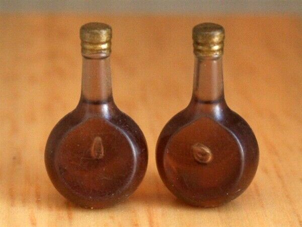 Two Tear Drop Bottles, Dolls House Miniature 1.12 Scale