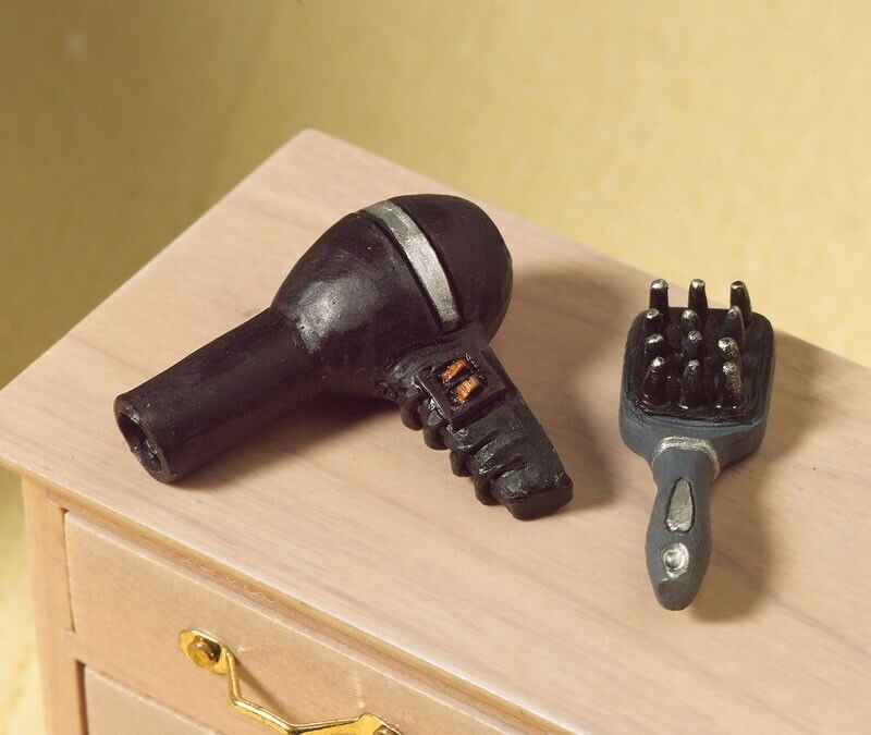 Hair Dryer & Brush, Accessory 1/12 Scale, Dolls House Miniature, Bedroom, Bath