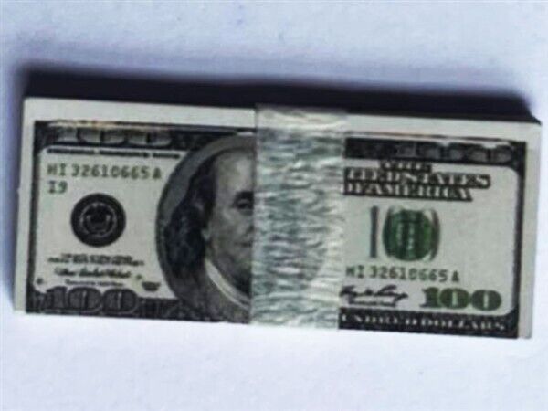 Bundle Of Cash Money, Dolls House Miniature, Doll House Money. 1,12 Scale