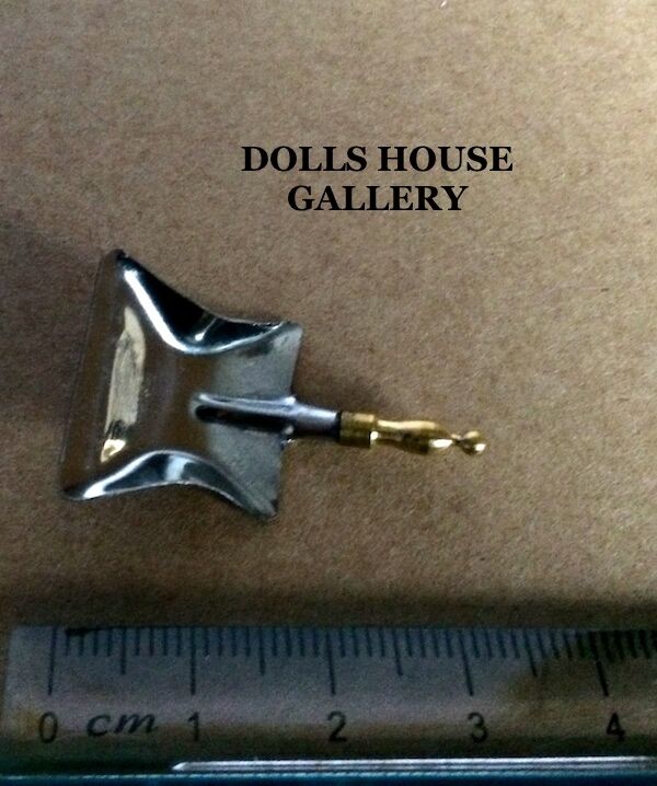 Dustpan For A Dolls House, Miniature Item, Cleaning Product, 1.12th Scale,Shovel