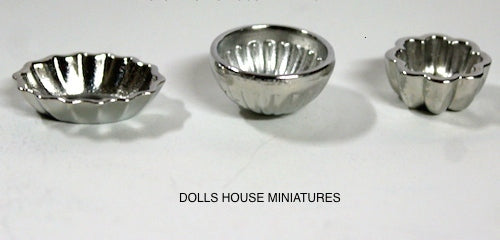 Silver Jelly Moulds Assorted Sizes, Dolls House Miniature 1:12th Scale