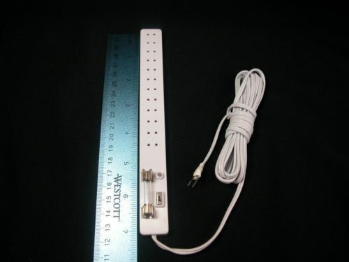 12 Socket Power Strip, Extensions / Sockets Miniatures 1:12 Scale 12 Volt System