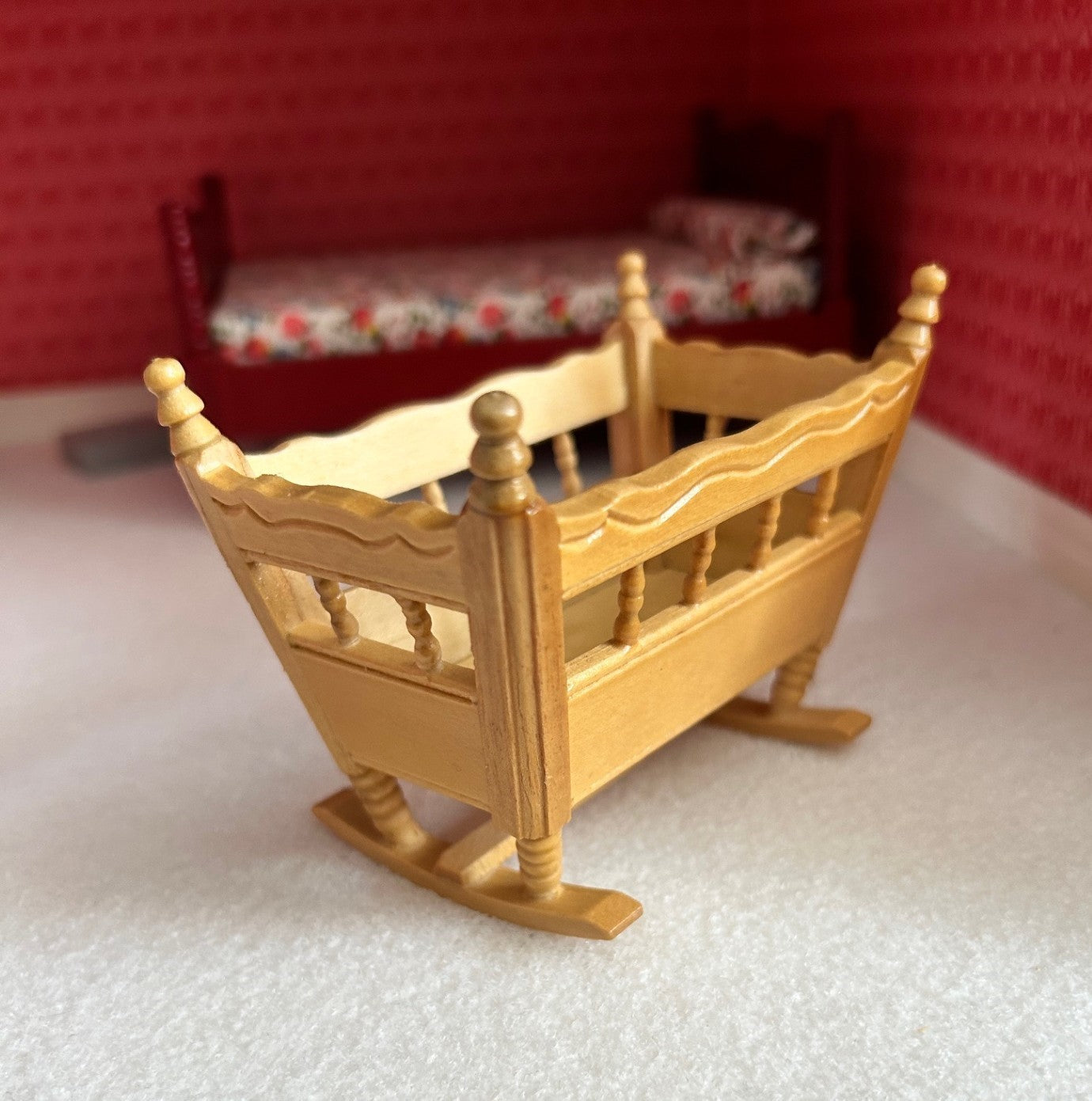 Pine Baby Cot, Dolls House Miniatures, Nursery, Crib, 1.12 Scale