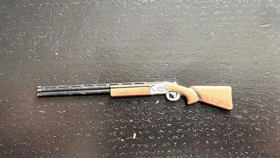 Dolls House Miniature 1:12th Scale Gun Model Metal Shotgun Accessories Doll Toy