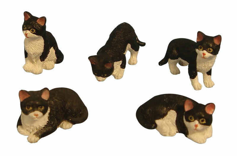 Set Of 5 Black & White Cats, Doll House Miniatures, Animals & Pets, Cats.