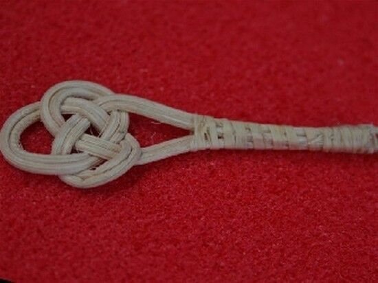 Carpet Beater Dolls House Miniature Living room accessory 1/12 scale