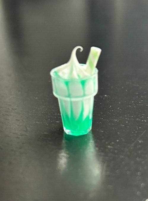 One Ice Cream Cup, Dolls House Miniatures Food, 1.12 Scale Miniature, ONE ONLY