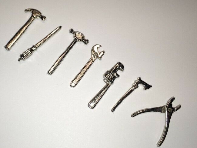 7 Piece Metal Tool Kit , Dolls House Miniatures, Tools 1.12th Scale