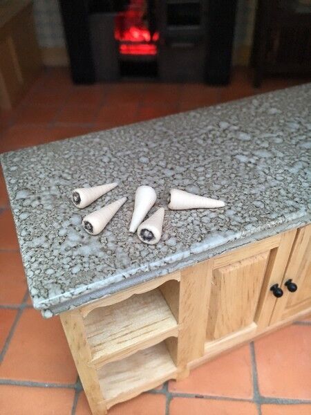 Parsnips, Dolls House Miniature Food. 1:12 Scale, Handmade 5 Pack