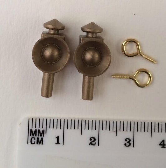 Moulded Pair of Lamps Brass Coloured, Dolls House Miniatures.