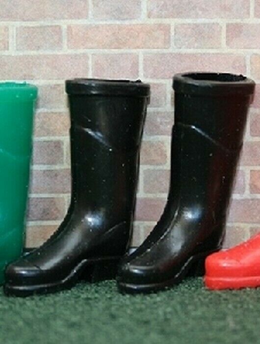 Pair Of Wellington Boots, Choice Of Red, Black Or Green, Dolls House Miniature