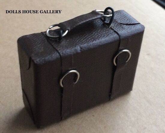 Medium Suitcase in Brown, Dolls House Miniature Dolls Accessory