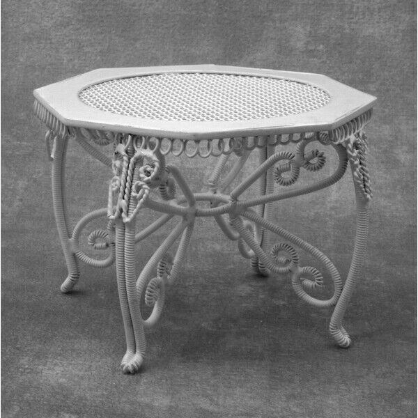 White Wire Garden Table, Dolls House Miniatures, Furniture 1.12 Scale