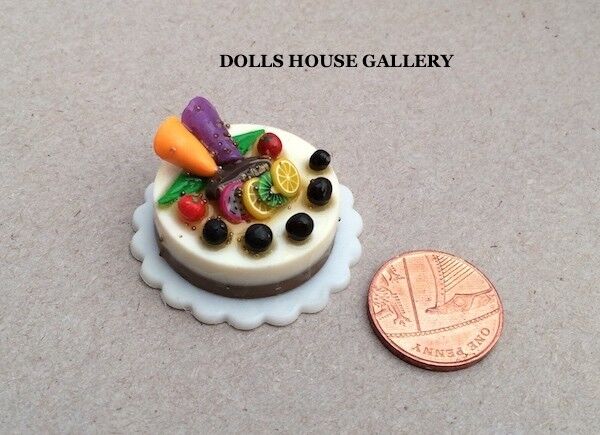 Fruit Cake, Dolls House Food, Miniature Cake, Miniatures, 1.12 Scale