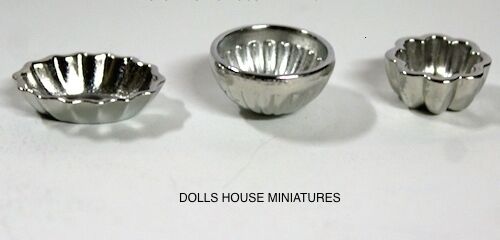 Silver Jelly Moulds Assorted Sizes, Dolls House Miniature 1:12th Scale