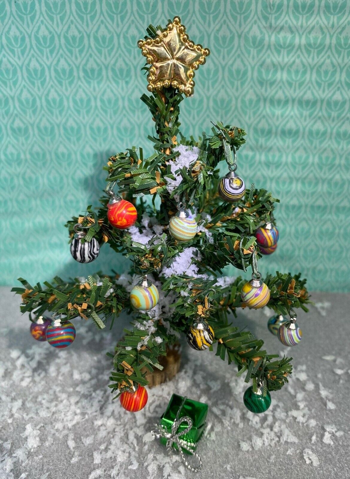 10 Handmade Christmas Tree Baubles Blend Mix, Dolls House Miniature Xmas