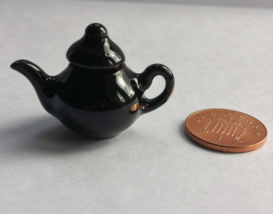 Brown Betty Teapot, Dolls House Miniatures Kitchen Accessory 1.12 Scale