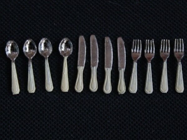 Cutlery Set Ivory Coloured Handles, Dolls House Kitchen Dining Accessory, Mini