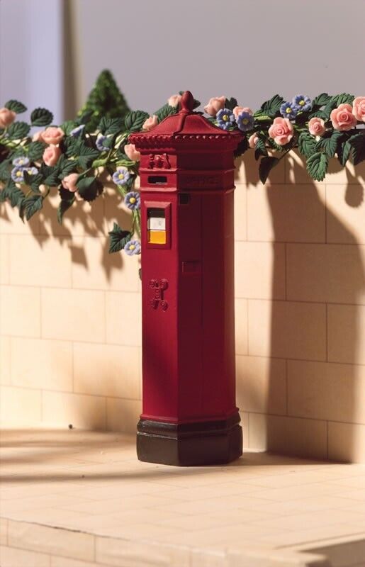 Small British Postbox, Dolls House Miniature, British, Royal Mail, 1.12th