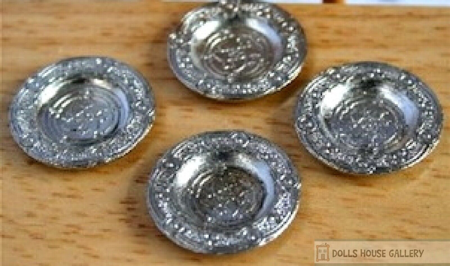 Set of Four Pewter Plates / Platters, Dolls House Miniatures, Dinner