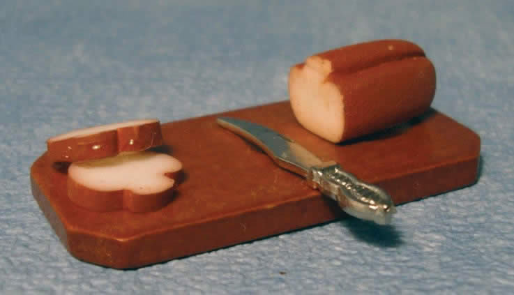 Breadboard, Doll House Miniature Kitchen Accessory Food Knife 1:12th Scale