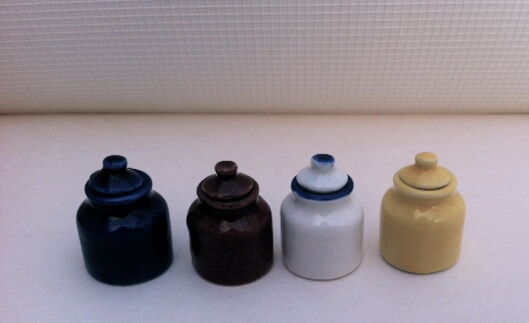 Four Assorted Coloured Storage Jars with Lids ,Dolls House Miniatures 1.12 Scale