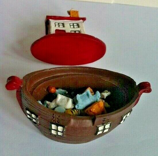 Noah's Ark, Dolls House Miniature, Nursery Accessory 1.12 Scale