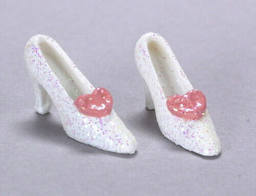 Ladies Shoes in White, Dolls House Miniature, Dolls Accessory 1.12 Scale