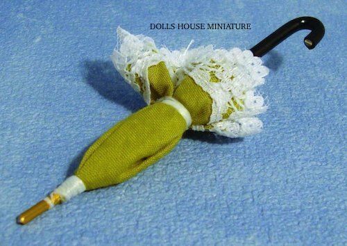 Green Umbrella Dolls House Miniature , Dolls Clothing & Accessories