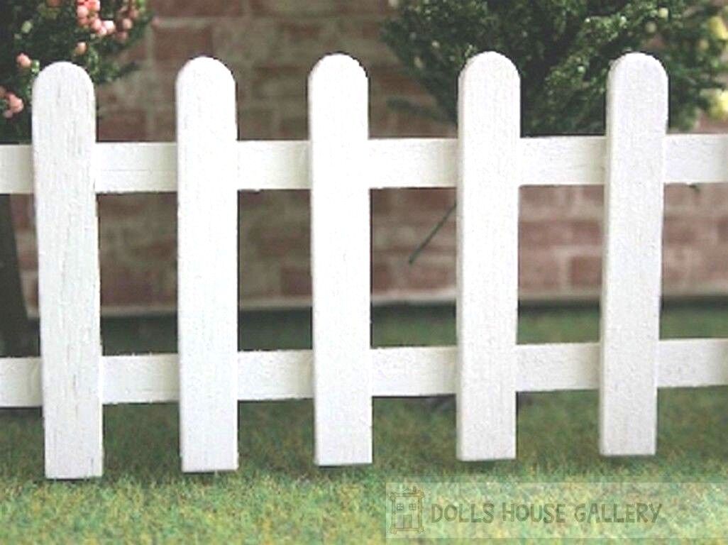 White Picket Garden Fence Approx. L-305mm, H-53mm, Doll House Miniature