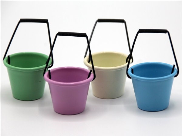 4 Coloured Metal Buckets 4 Colours, Doll House Miniature, Beach Sea