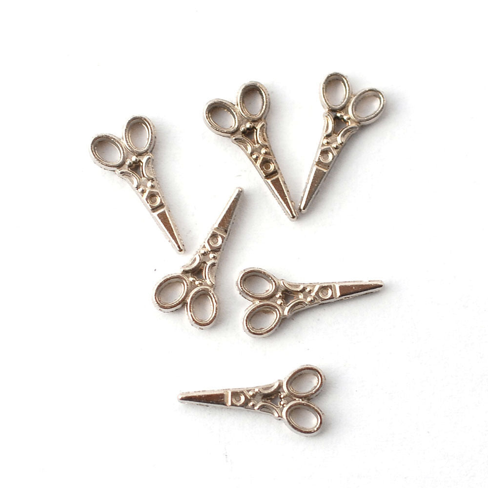 Six Tiny Scissors Dolls House Miniature Kitchen Accessory 1:12 Scale