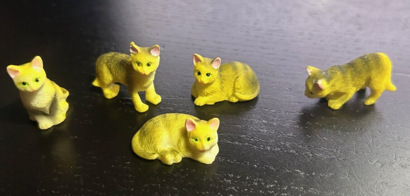 Set Of 5 Cats, Doll House Miniatures, Animals & Pets, Cats.