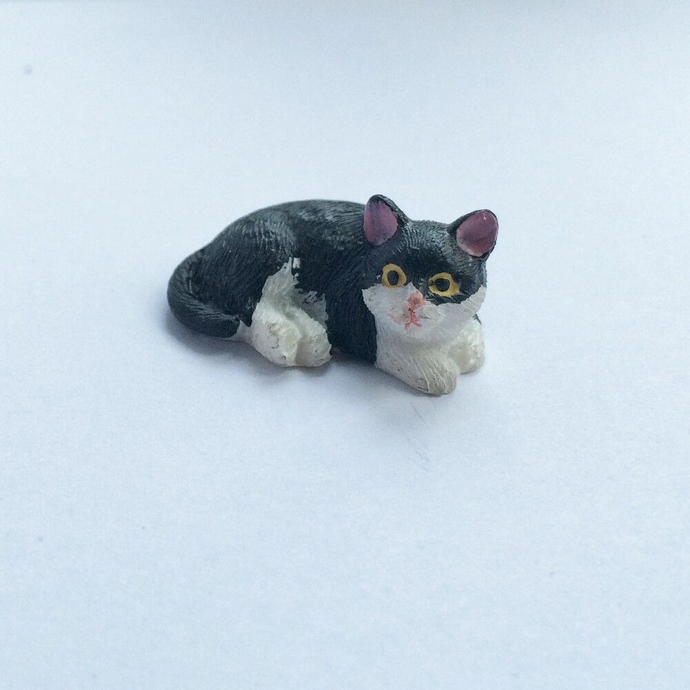 Cat Choice of Colour & Positions, Dolls House Miniature, Pets & Animals, 1.12th