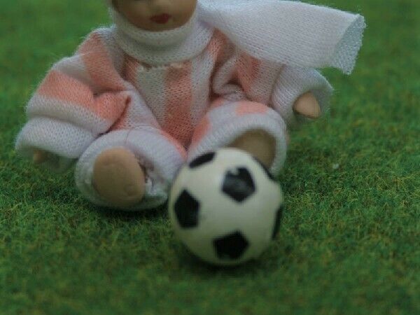 One Football Approx. Diameter 15mm, Dolls House Miniature