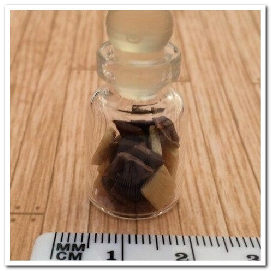 One Filled Glass Sweet Jars Choice of Twelve, Doll House Miniatures Sweets