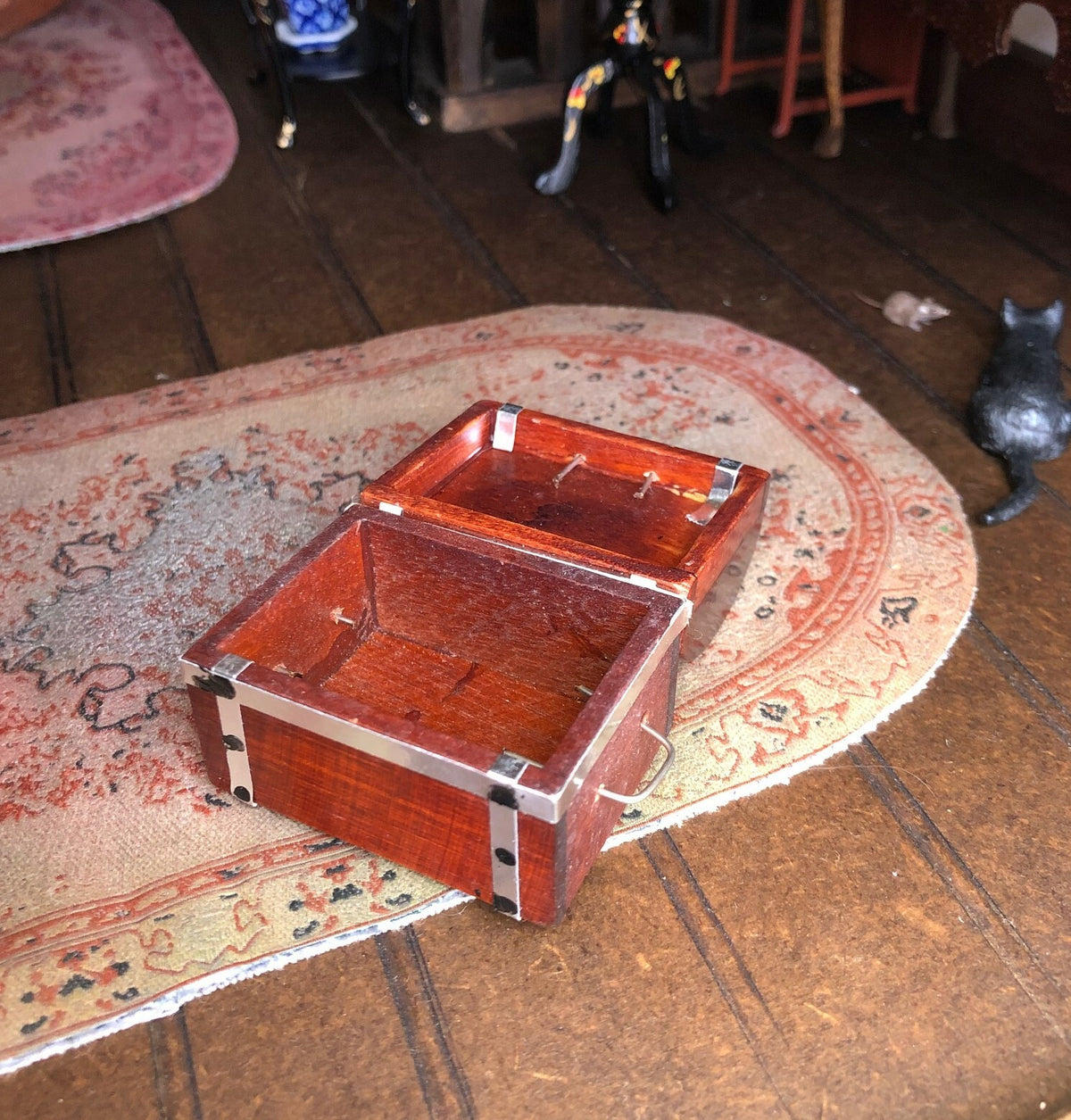 Opening Wooden Chest, Miniature Dolls House Accessory, 1.12 Scale