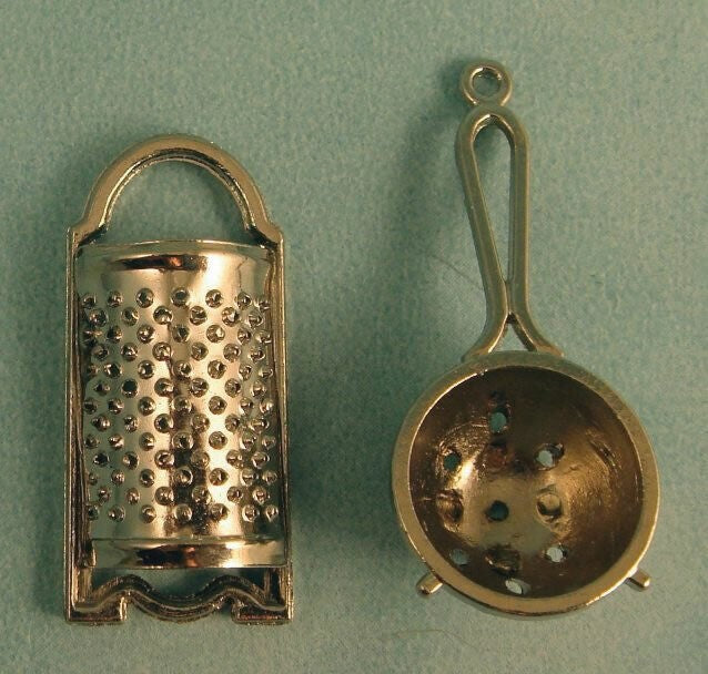 Metal Sieve & Grater , Dolls House Miniature  1:12th Scale, Kitchen Accessory