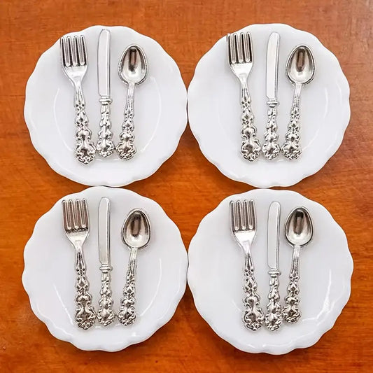 4 Dining Plates & Cutlery, Dolls House Miniature Dinner