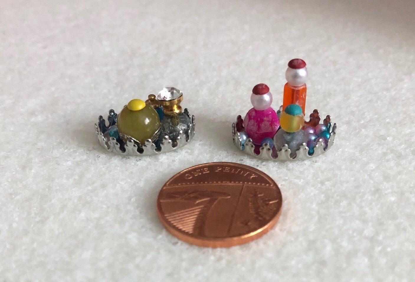 Small Handmade Tray of Perfumes, Dolls House Miniature,1,12 Scale