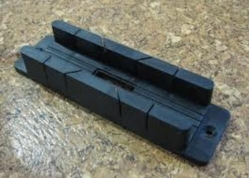 Mini Mitre Box, Doll House Miniature DIY, Saw Cutting Moulding