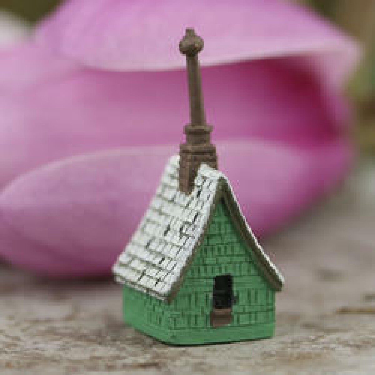 Green Cottage Bird house, Dolls House Miniature, Garden 1.12 Scale