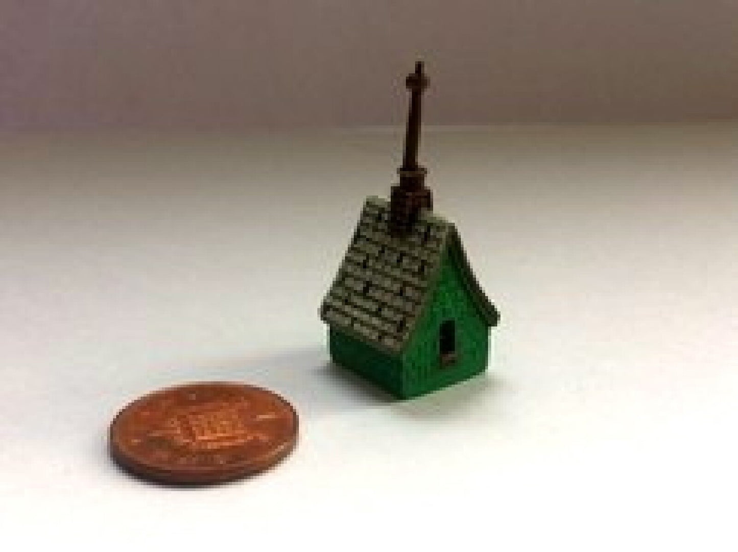 Green Cottage Bird house, Dolls House Miniature, Garden 1.12 Scale