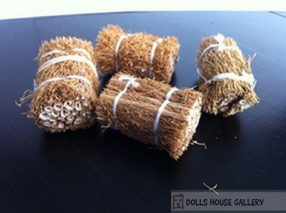 Bale Of Hay, Dolls House Miniature 1.12th Sale, Price Is For ONE ONLY