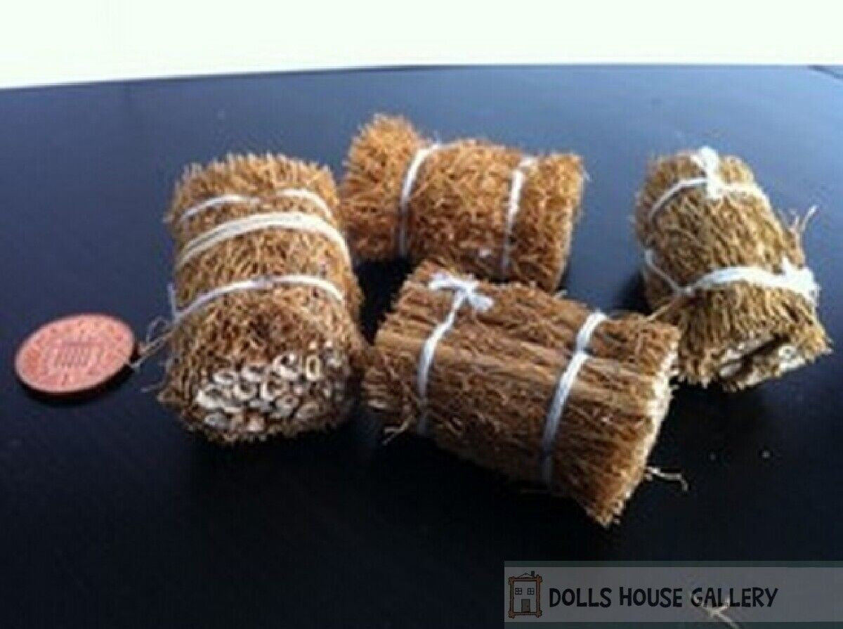 Bale Of Hay, Dolls House Miniature 1.12th Sale, Price Is For ONE ONLY
