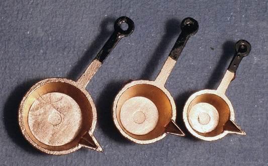 Pan Set With Pouring Lip, Dolls House Miniatures Kitchen Accessory, Metal