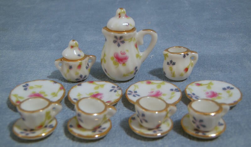 17 Piece Coffee Set With Floral Pattern, Dolls House Miniatures, Dining, UK Tea
